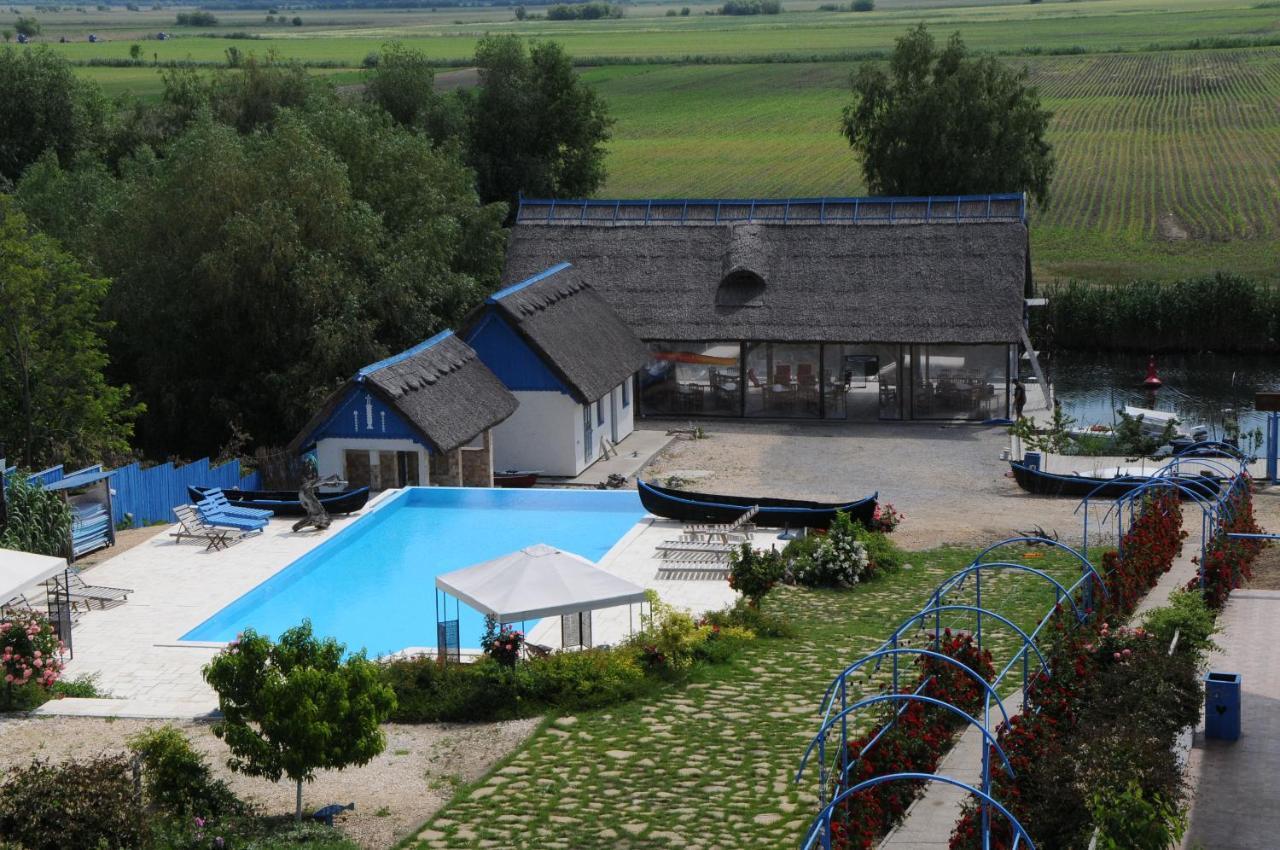 Nena Art Resort Dunavăţu de Jos Exteriör bild