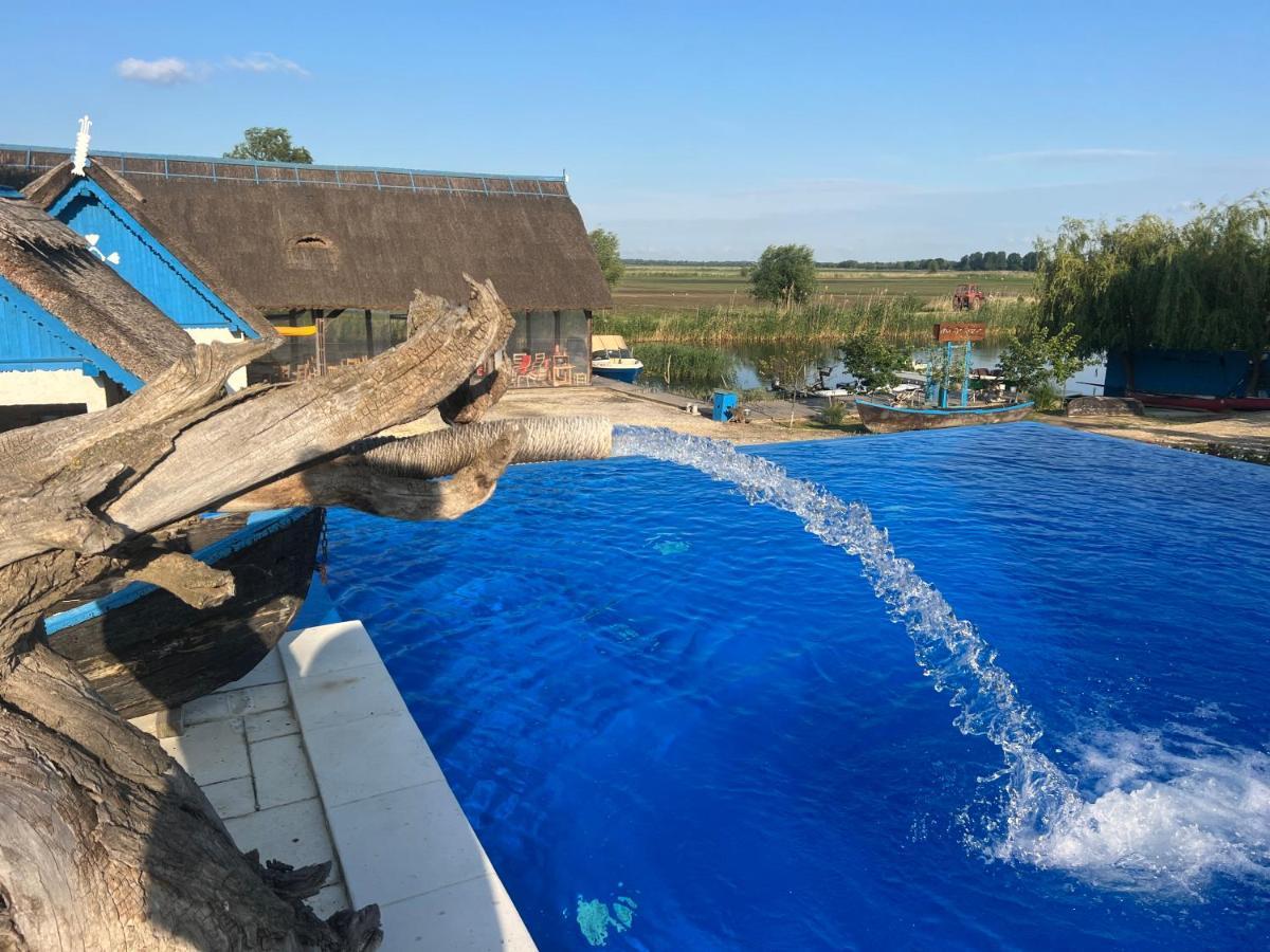 Nena Art Resort Dunavăţu de Jos Exteriör bild